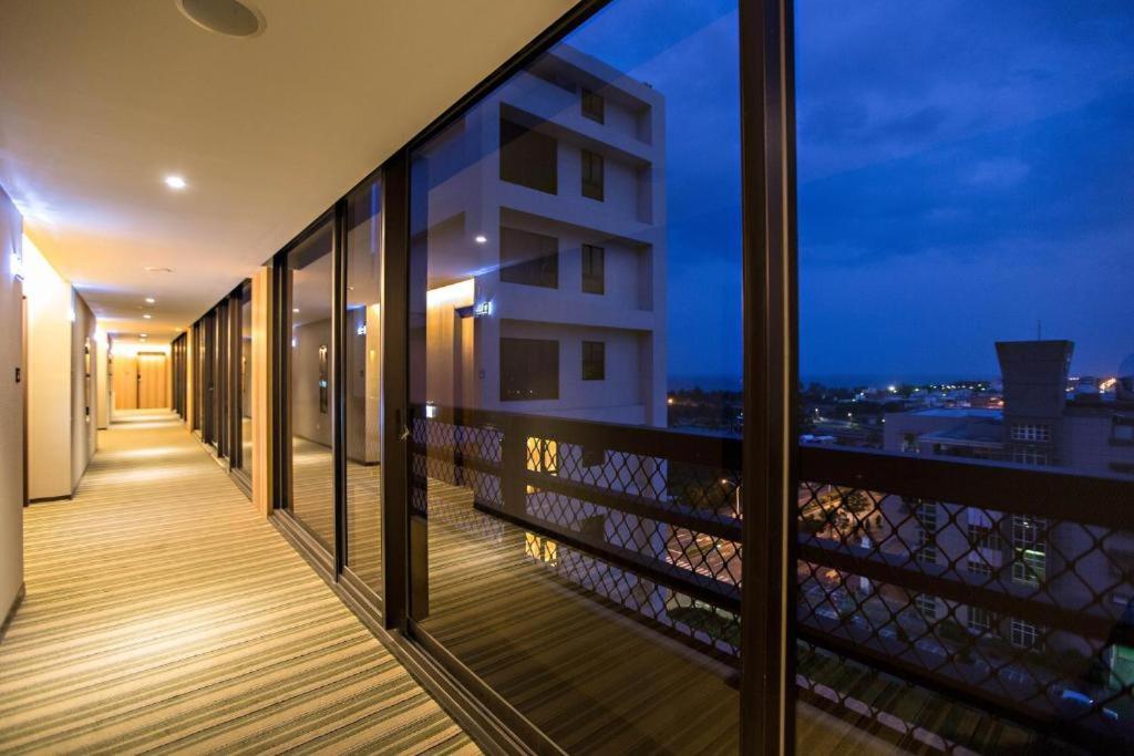 Kaishen Starlight Hotel T'ai-tung Esterno foto